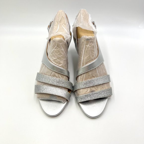 Naturalizer‎ Size 7.5 Silver Metallic Glitter Strappy Dress Sandals Heels Shoes - Picture 2 of 12